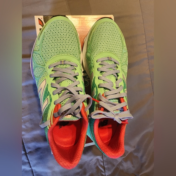 Disney New Balance Special Edition - Picture 3 of 11